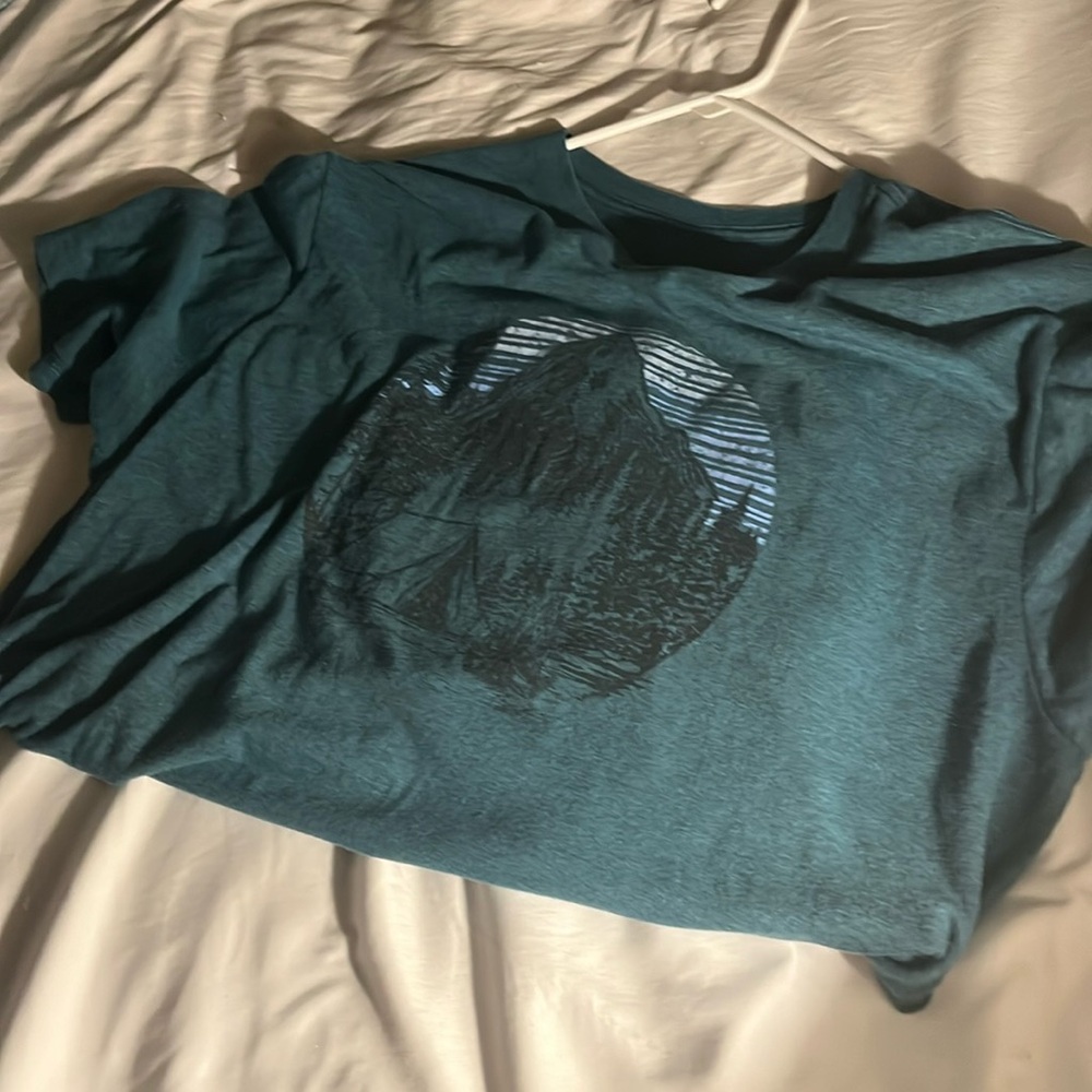 Large Sanoma men’s shirt.